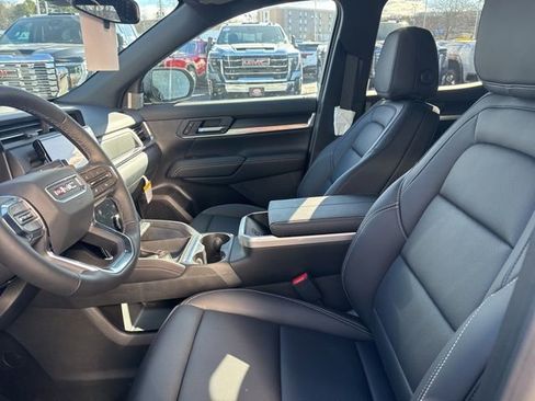 New 2026 GMC Terrain Elevation w/ Elevation Premium Package image 13