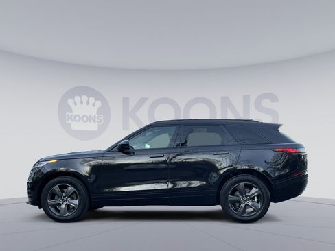 Used 2025 Land Rover Range Rover Velar Dynamic SE image 2