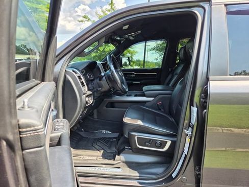 Used 2022 RAM 1500 Laramie w/ Sport Appearance Package AWD/4WD image 13