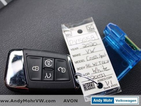 Used 2020 Volkswagen Atlas Cross Sport SE w/ Towing Package image 34