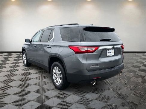 Used 2020 Chevrolet Traverse LT image 7