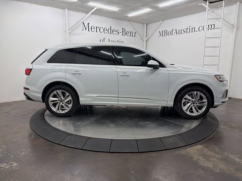 Used 2023 Audi Q7 2.0T Premium w/ Convenience Package image 8