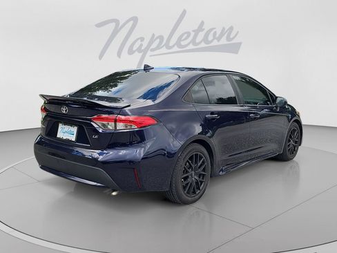 Used 2021 Toyota Corolla LE FWD image 6