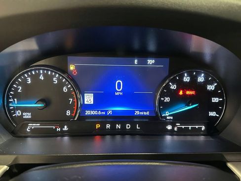 Used 2023 Ford Explorer XLT w/ Equipment Group 202A AWD/4WD image 32