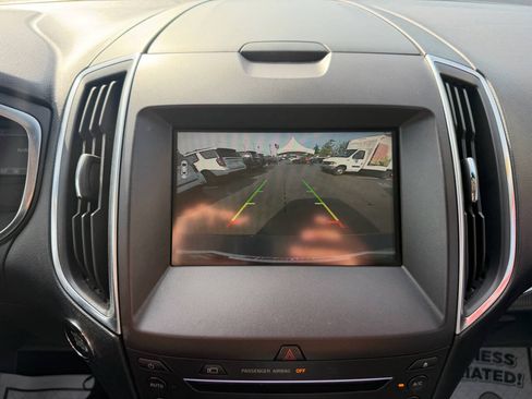Used 2015 Ford Edge Titanium w/ Equipment Group 302A FWD image 16