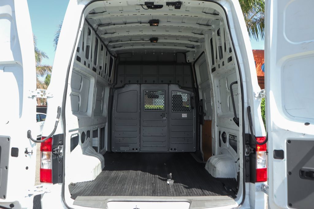 Used 2016 Nissan NV 2500 S w/ Power Package RWD image 8