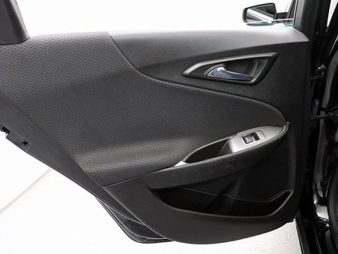 Used 2022 Chevrolet Malibu LS image 23