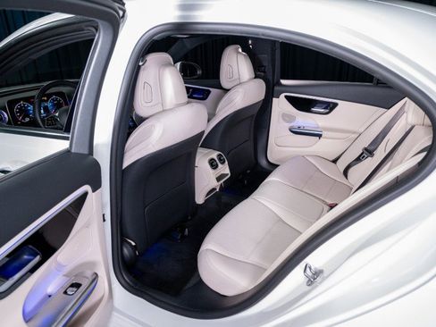 Certified 2023 Mercedes-Benz C 300 Sedan image 26