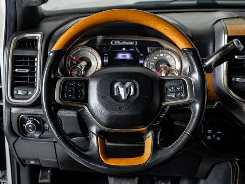 Used 2019 RAM 2500 Limited image 17