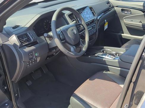 New 2026 Honda Ridgeline Black Edition image 10