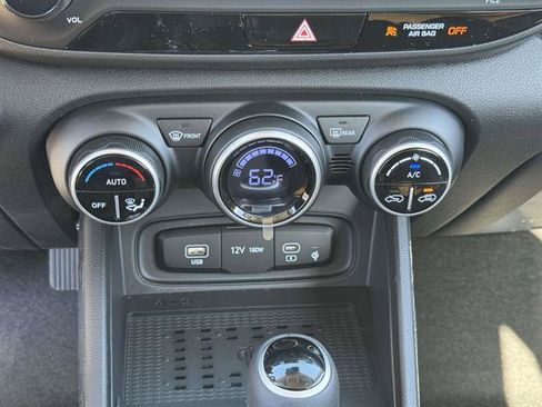 New 2026 Hyundai Venue SEL FWD image 19