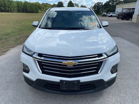 Used 2022 Chevrolet Traverse LT FWD image 10