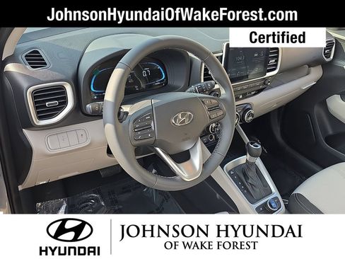 Certified 2026 Hyundai Venue SEL FWD image 23