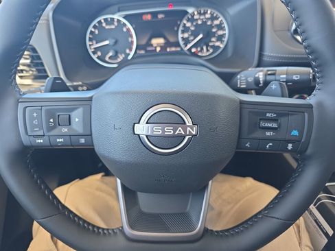 New 2026 Nissan Rogue SV image 7