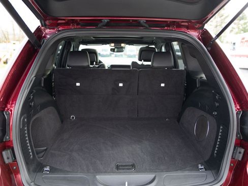 Used 2020 Jeep Grand Cherokee Limited X image 14