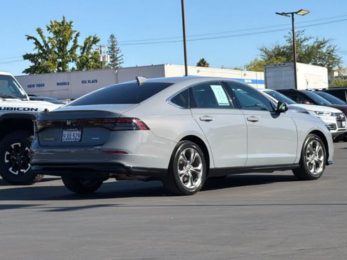 Used 2023 Honda Accord EX-L image 2