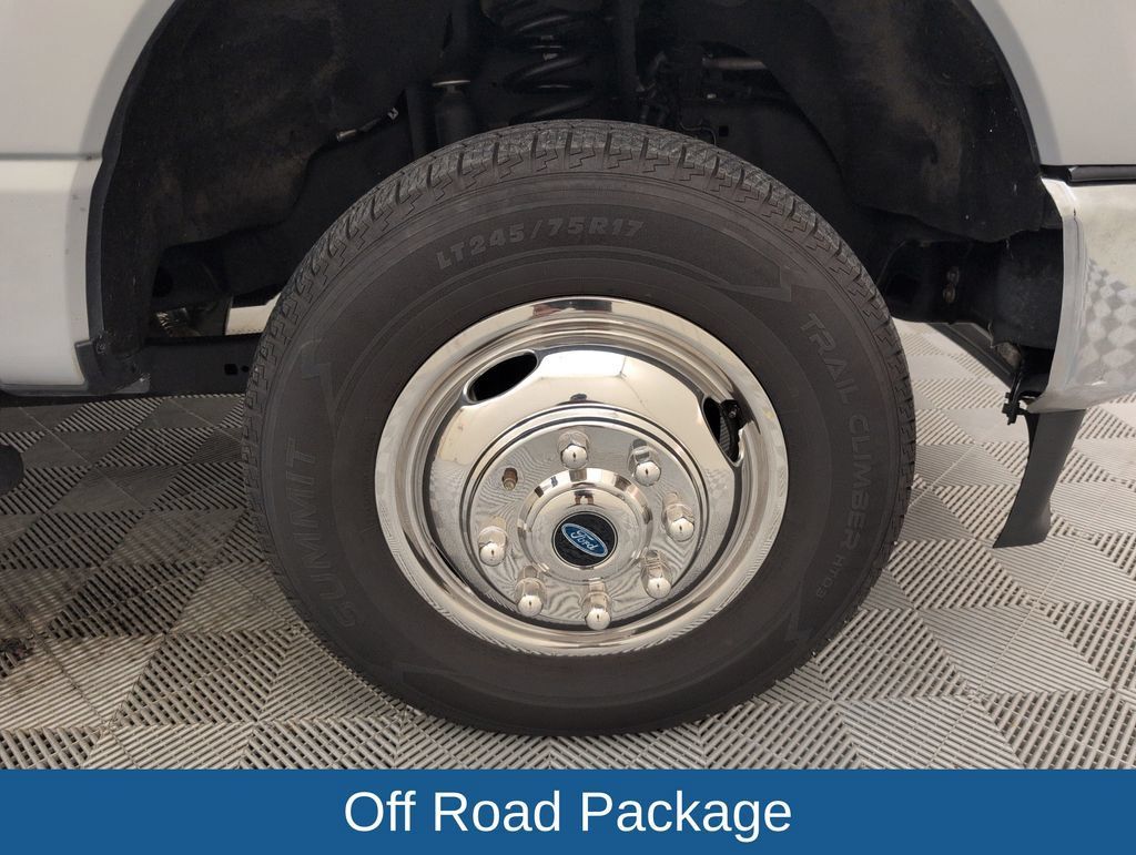 Certified 2023 Ford F350 XLT w/ 360-Degree Camera Package AWD/4WD image 18