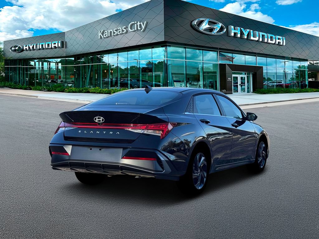 New 2026 Hyundai Elantra SEL Sport w/ Cargo Package FWD image 7
