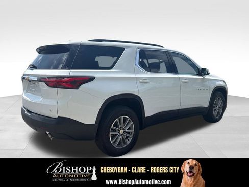 Used 2023 Chevrolet Traverse LT AWD/4WD image 12