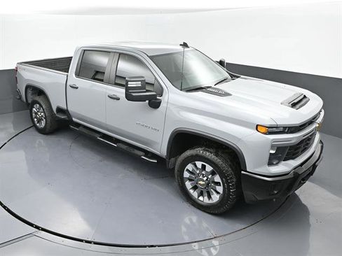 Used 2025 Chevrolet Silverado 2500 Custom w/ Custom Value Package image 36