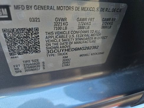 Used 2021 Chevrolet Silverado 1500 High Country w/ Technology Package image 12