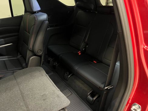 New 2026 Chevrolet Traverse RS w/ LPO, Floor Liner Package image 33
