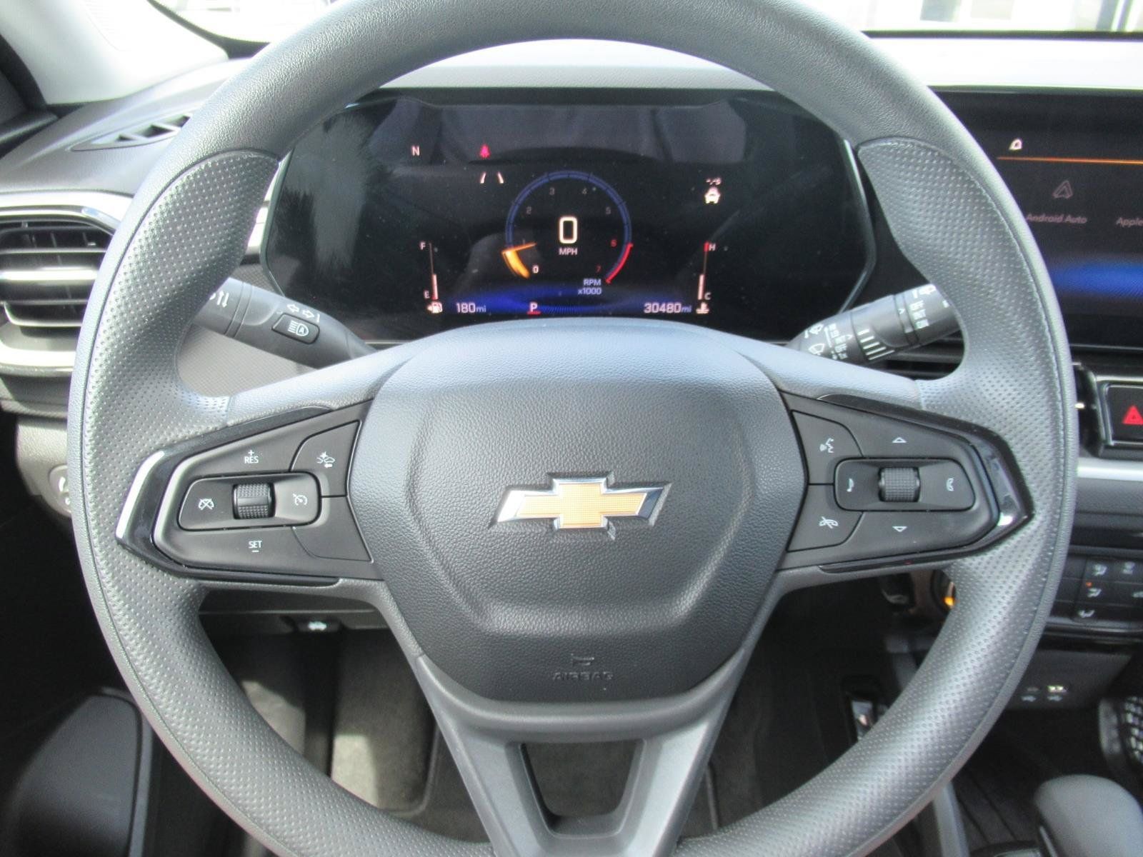 Certified 2024 Chevrolet TrailBlazer LT w/ Driver Confidence Package FWD image 23