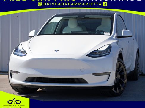 Used 2021 Tesla Model Y Long Range image 1