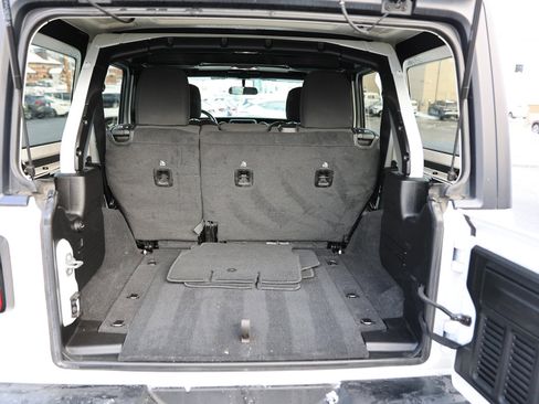 Used 2021 Jeep Wrangler Unlimited Sport image 11