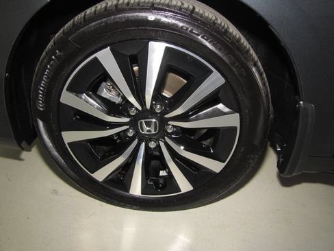 Certified 2023 Honda Civic EX-L image 27
