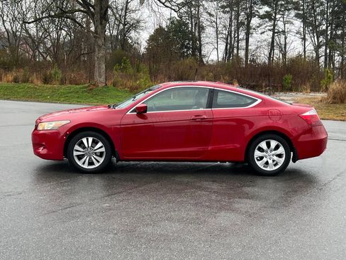 Used 2010 Honda Accord EX-L image 2