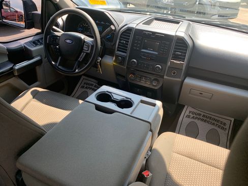 Used 2017 Ford F150 XLT AWD/4WD image 34