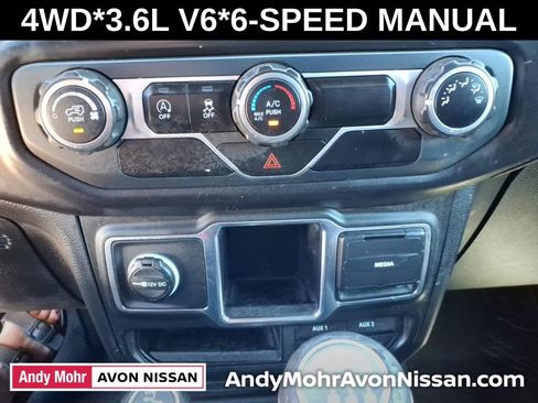 Used 2018 Jeep Wrangler Sport AWD/4WD image 24