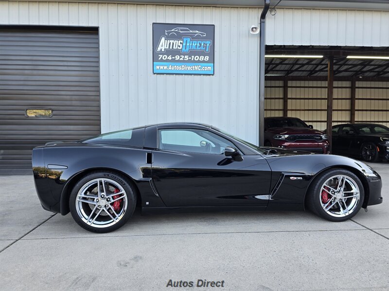 Used 2006 Chevrolet Corvette Z06 w/ Preferred Equipment Group RWD image 3