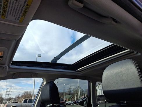 Used 2017 Subaru Forester 2.5i Touring image 14