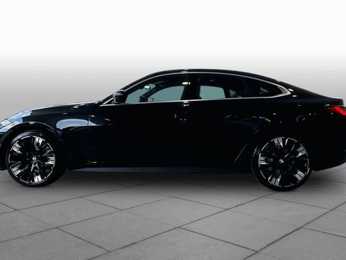 Used 2025 BMW 430i w/ Premium Package RWD image 32
