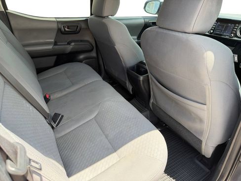 Used 2021 Toyota Tacoma SR w/ SR Convenience Package RWD image 17