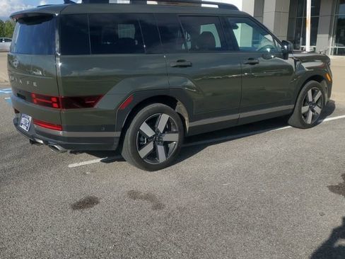 Used 2024 Hyundai Santa Fe Limited image 6