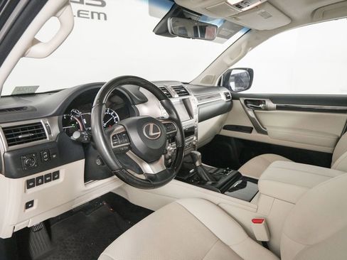 Certified 2021 Lexus GX 460 Premium w/ Premium Package image 10