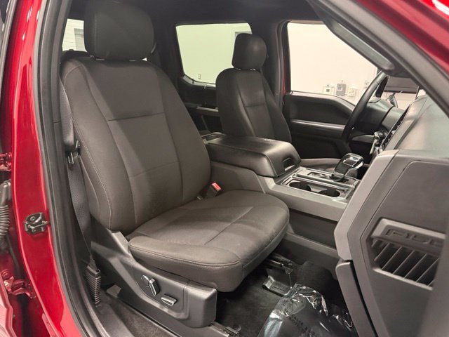 Used 2018 Ford F150 XLT w/ Equipment Group 302A Luxury AWD/4WD image 30