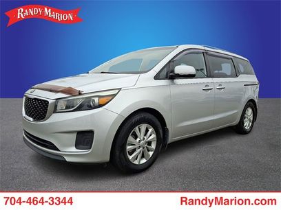 Used 2016 Kia Sedona LX