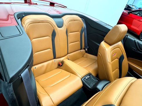 Used 2017 Chevrolet Camaro SS image 20