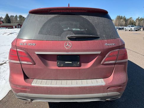 Used 2017 Mercedes-Benz GLE 350 4MATIC image 4