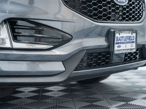 Used 2022 Ford Edge ST-Line image 12