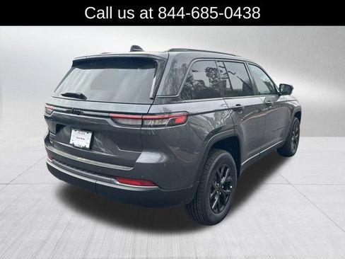 New 2026 Jeep Grand Cherokee Altitude AWD/4WD image 5