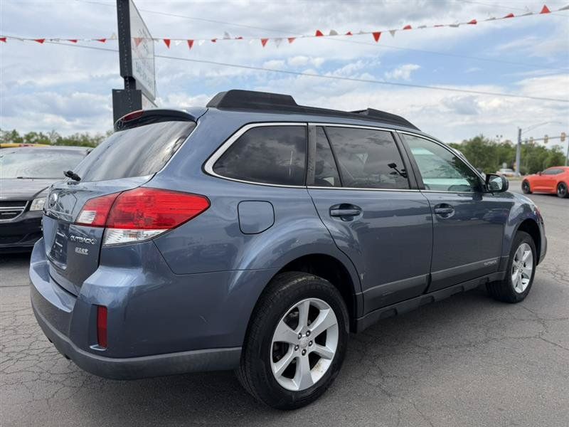 Used 2013 Subaru Outback 2.5i Premium w/ All-Weather Pkg AWD/4WD image 7