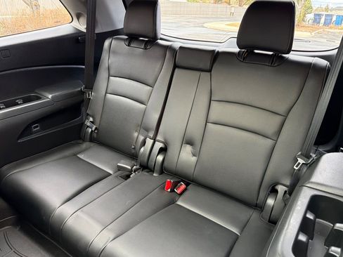 Used 2018 Honda Pilot Elite image 15