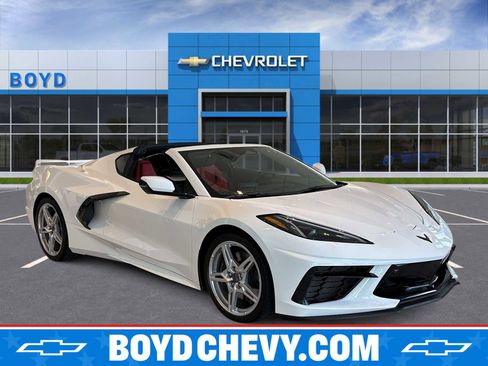 Used 2024 Chevrolet Corvette Stingray Preferred Cpe w/ Z51 Performance Package RWD image 1