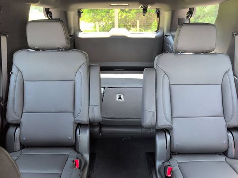 New 2026 Chevrolet Tahoe LT w/ Comfort Package RWD image 28