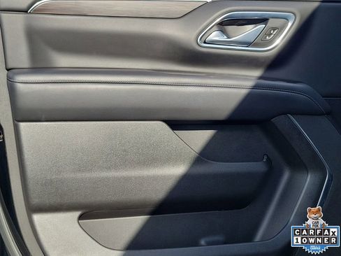 Used 2021 Chevrolet Tahoe Z71 w/ Z71 Off-Road Package AWD/4WD image 20